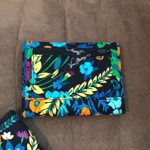 Vera Bradley tote bag and wallet - Picture 4 of 7